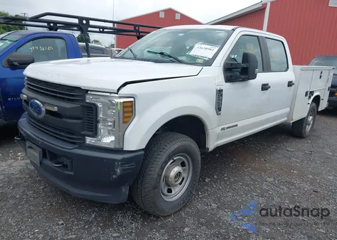 2019 Ford F-350 Xl из США, поврежденный, VIN 1FT7W3BTXKEG58288